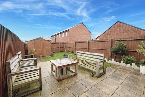 3 bedroom semi-detached house for sale, Weave Close, Middleton, Manchester, M24
