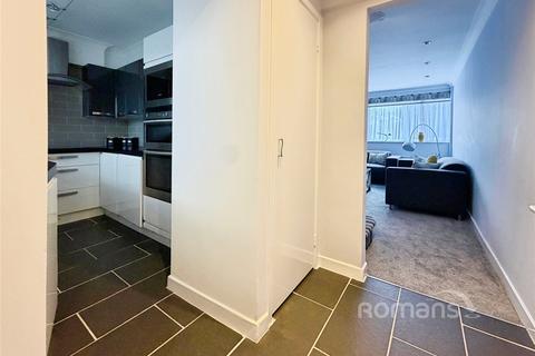 2 bedroom apartment for sale, North Orbital Road, Denham, Uxbridge