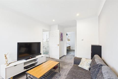 1 bedroom flat for sale, Bluebell Rise, Surrey GU18