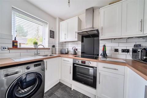 1 bedroom flat for sale, Carlton Road, Walton-On-Thames, KT12