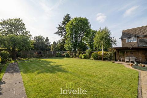 5 bedroom detached house for sale, Allestree Drive, Grimsby DN33