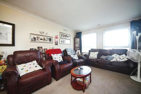 3 bedroom flat for sale, Wilton Street, Taunton