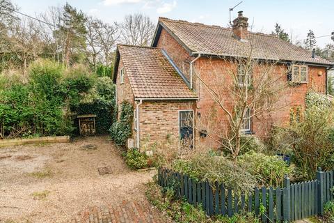 3 bedroom semi-detached house for sale, Ivyleigh Cottages, Smugglers Way, The Sands, GU10
