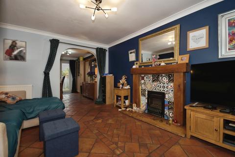 3 bedroom detached house for sale, Manor Fields, Great Houghton, BARNSLEY