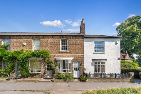 undefined, Ham Common, Richmond TW10