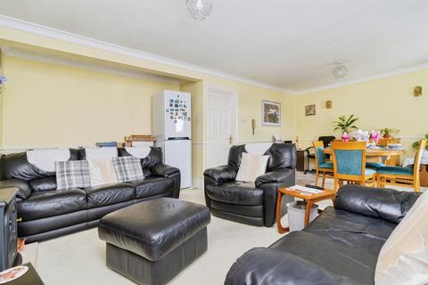 2 bedroom flat for sale, Hillesdon Road, Torquay