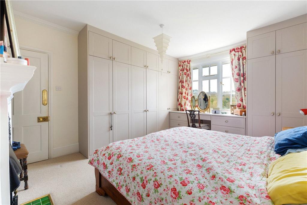 Main Bedroom