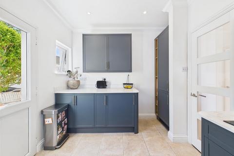 3 bedroom house for sale, Stylish & light-filled 3 bed semi-detached family home with large SW garden