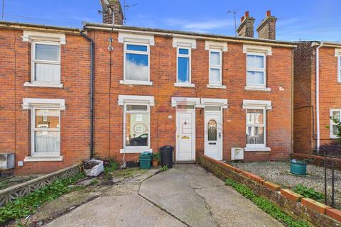 2 bedroom terraced house for sale, Bergholt Road, Colchester CO4