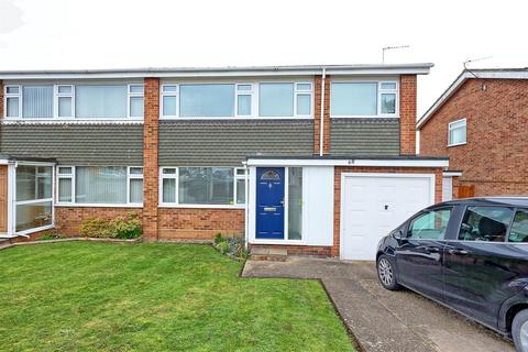 4 bedroom semi-detached house for sale, Granville Gardens, Hoddesdon EN11