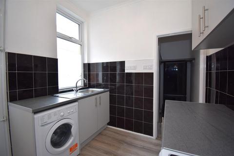 2 bedroom flat for sale, Mortimer Road, South Shields