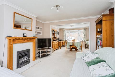 3 bedroom semi-detached house for sale, Chanctonbury Road, Burgess Hill