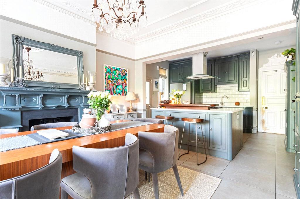Kitchen/Dining