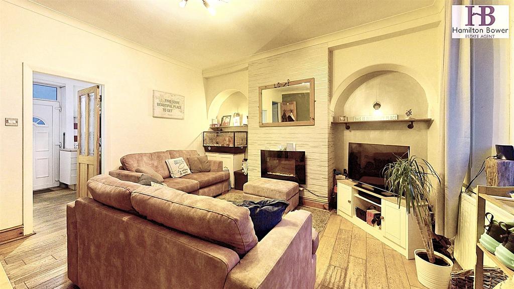 8fbb5daf-8-Reevy-Road-02112026 153716.jpg