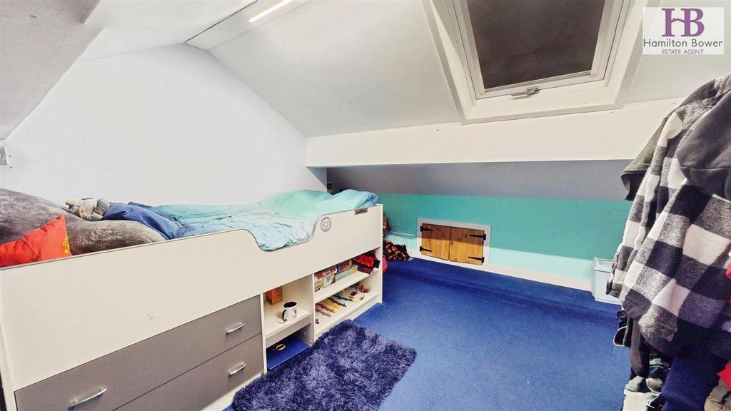 86306e30-8-Reevy-Road-02112026 154146.jpg