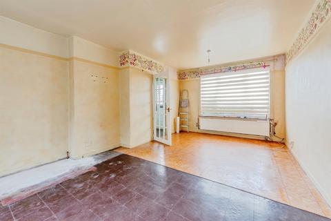 4 bedroom semi-detached house for sale, Juniper Close, Reigate