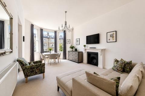 2 bedroom flat for sale, The Chase, London