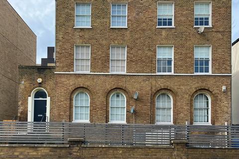 1 bedroom flat to rent, Peckham Hill Street Peckham SE15