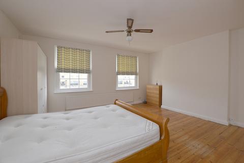 1 bedroom flat to rent, Peckham Hill Street Peckham SE15