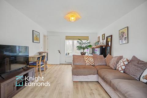 3 bedroom detached house for sale, Conference Way, Allington, ME16