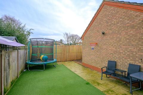 3 bedroom semi-detached house for sale, Bristol Way, Sleaford, Lincolnshire, NG34