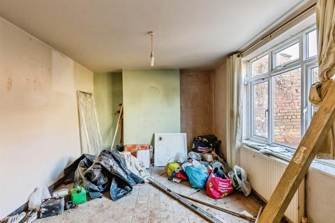 3 bedroom semi-detached house for sale, Queens Road, Knowle, Bristol
