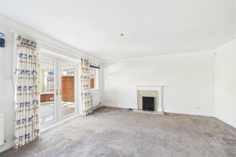 2 bedroom end of terrace house for sale, Francis Gardens, Warfield, Berkshire, RG42