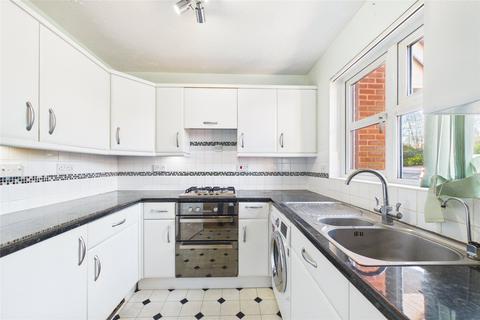 2 bedroom end of terrace house for sale, Francis Gardens, Warfield, Berkshire, RG42