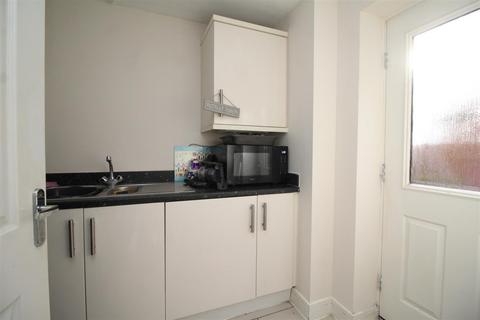 5 bedroom detached house for sale, Littlecote Grove, Peterborough