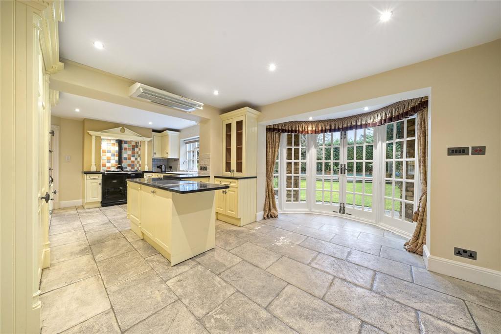 Kitchen/Breakfast