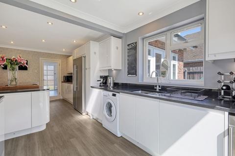 3 bedroom semi-detached house for sale, The Coverts, Hutton, CM13