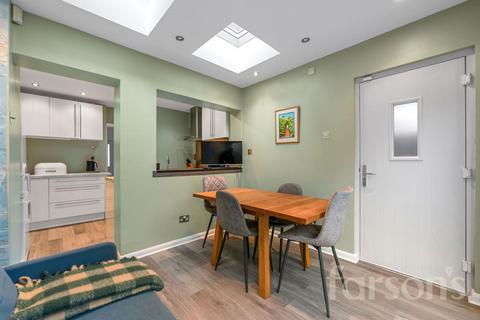 3 bedroom semi-detached house for sale, Woodland Avenue, Hutton, CM13