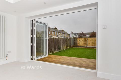 2 bedroom terraced house for sale, Westmeads Road, Whitstable CT5