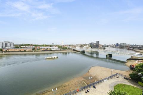 3 bedroom flat to rent, Smugglers Way, Wandsworth, SW18