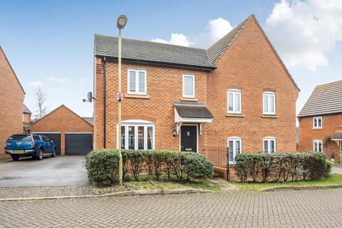 undefined, Lisa Head Avenue,  Didcot,  OX11