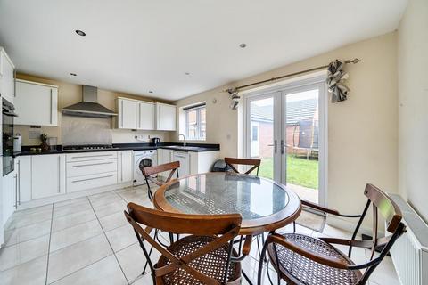 undefined, Lisa Head Avenue,  Didcot,  OX11