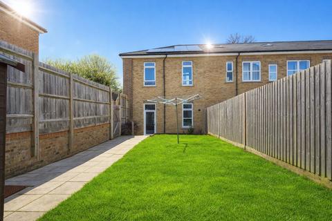 undefined, Overlord Close, Uxbridge, UB10
