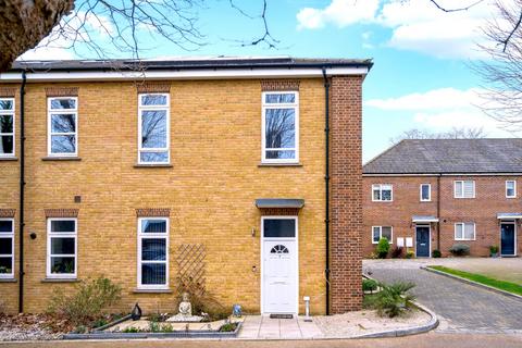 4 bedroom semi-detached house for sale, Overlord Close, Uxbridge, UB10