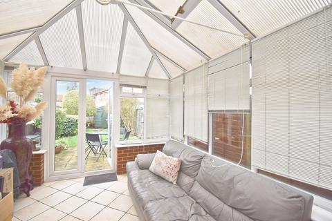 2 bedroom terraced house for sale, Thorneycroft Close, WALTON-ON-THAMES, KT12