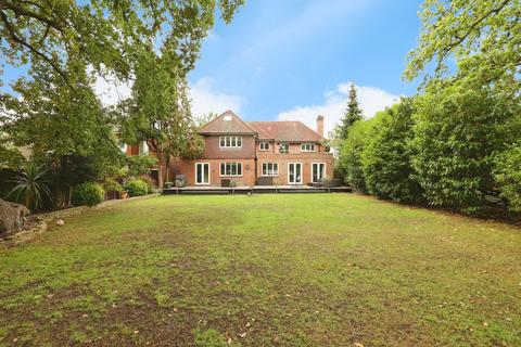 6 bedroom detached house for sale, Dukes Wood Drive, Gerrards Cross, Buckinghamshire, SL9