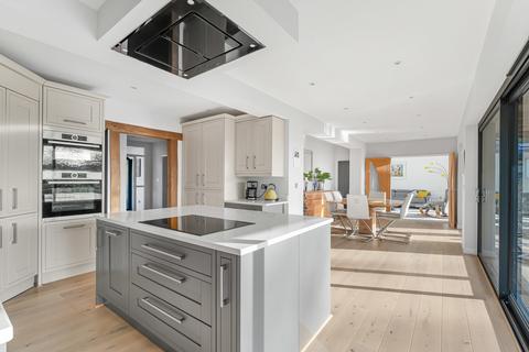 4 bedroom bungalow for sale, Five Ash Road, Medstead, Hampshire, GU34