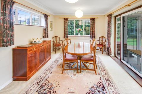 4 bedroom detached bungalow for sale, Pine Grove, East Grinstead, RH19