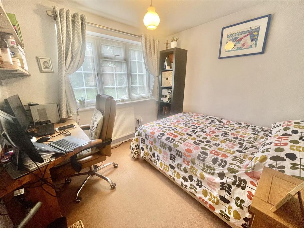 Bedroom 2.jpeg