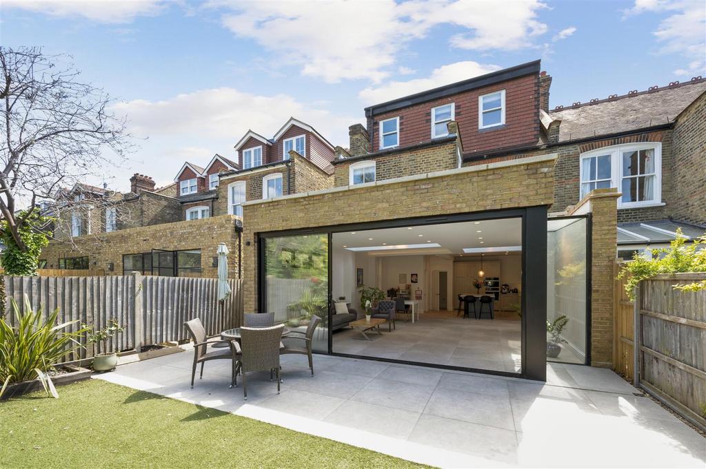 32 Dunmore Road,11.jpg