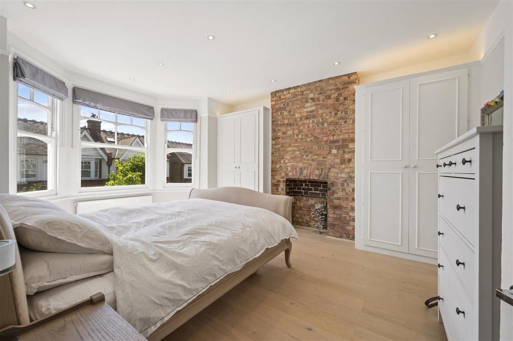 32 Dunmore Road,19.jpg