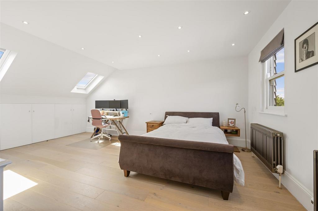 32 Dunmore Road,25.jpg