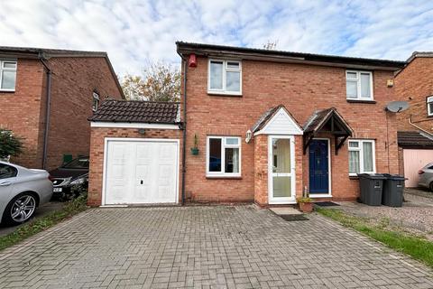 2 bedroom house to rent, Conyworth Close, Birmingham
