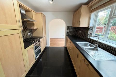 2 bedroom house to rent, Conyworth Close, Birmingham