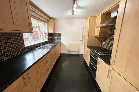 2 bedroom house to rent, Conyworth Close, Birmingham