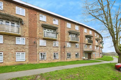 undefined, Quarry Spring, Harlow